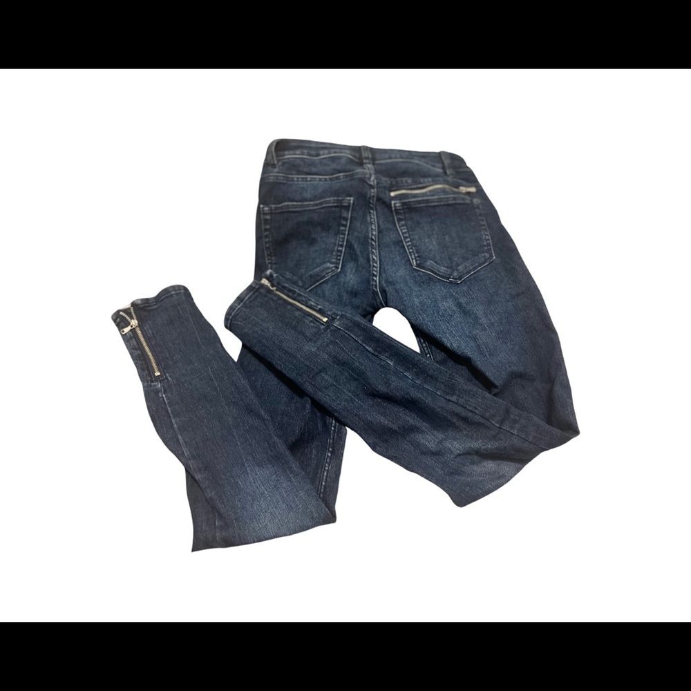 H&M skinny dark wash jeans with zippers